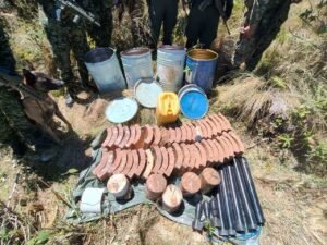 Ejército destruye depósito con 53 artefactos explosivos en&hellip;